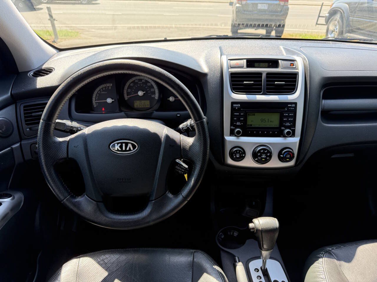 Used 2009 Kia Sportage EX w/ Leather Pkg AWD/4WD image 17