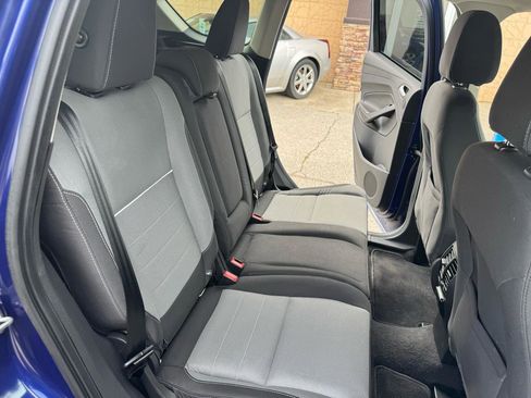 Used 2015 Ford Escape SE w/ Equipment Group 201A FWD image 21