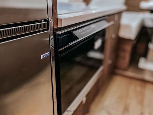 Used 2022 Ford F550 4x4 Crew Cab Super Duty w/ Power Equipment Group image 54