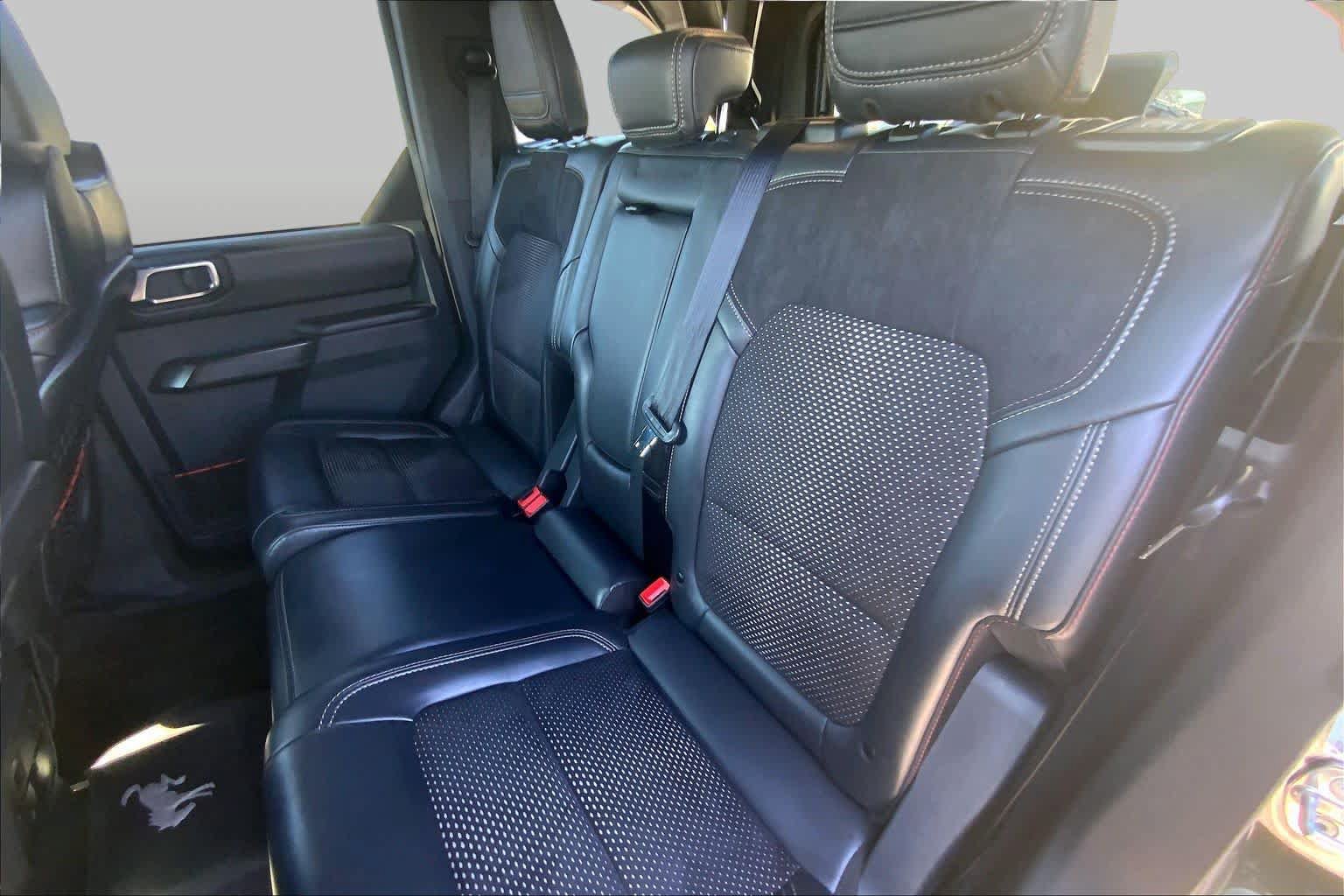 Certified 2024 Ford Bronco Raptor w/ Interior Carbon Fiber Pack 6 AWD/4WD image 21