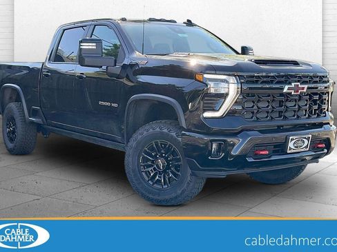 New 2026 Chevrolet Silverado 2500 ZR2 AWD/4WD image 1
