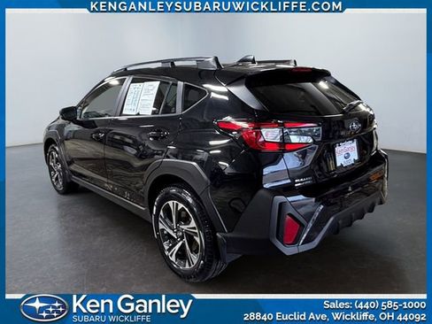 Certified 2024 Subaru Crosstrek 2.0i Premium w/ Crosstrek Mirror Package AWD/4WD image 3