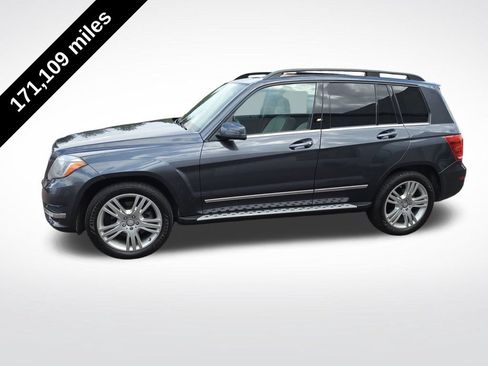 Used 2014 Mercedes-Benz GLK 250 BlueTEC 4MATIC image 2