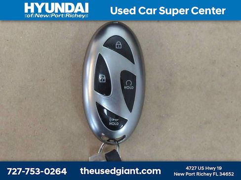 Certified 2024 Hyundai Kona SEL w/ Convenience Package AWD/4WD image 33