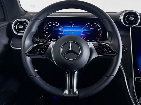 Certified 2026 Mercedes-Benz GLC 300 image 19
