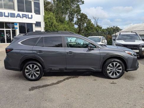 Used 2024 Subaru Outback Limited AWD/4WD image 7