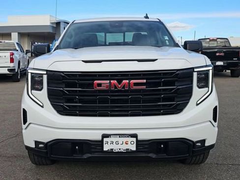 New 2026 GMC Sierra 1500 Elevation w/ Preferred Package AWD/4WD image 3