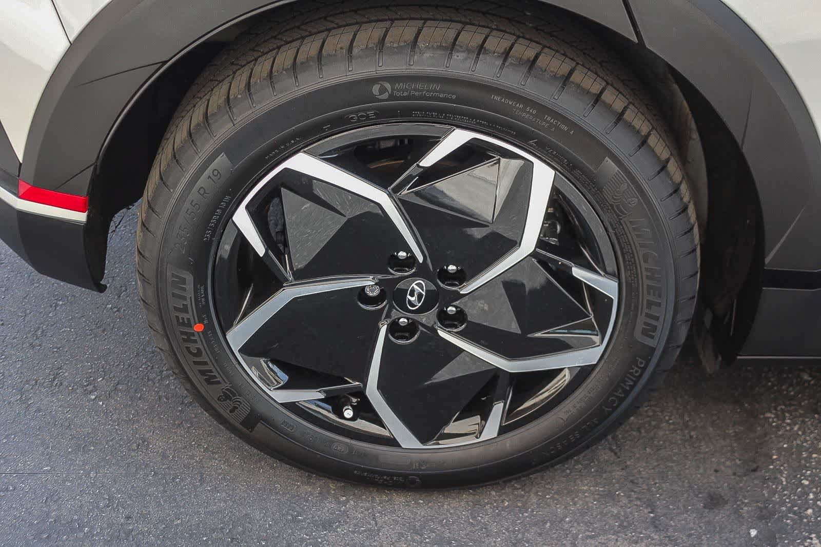 Certified 2024 Hyundai Ioniq 5 SEL RWD image 11