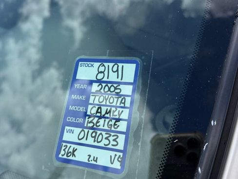 Used 2005 Toyota Camry LE FWD image 21