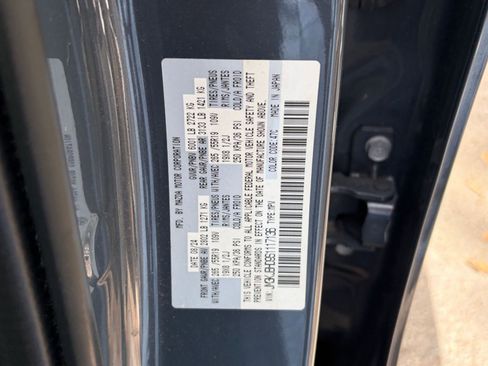 Used 2025 MAZDA CX-70 3.3 Turbo w/ Preferred Package image 32