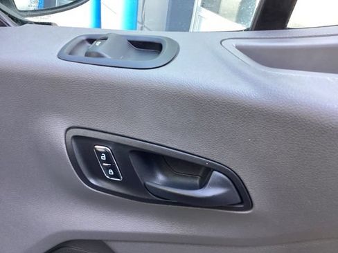 Used 2025 Ford Transit 350 XLT RWD image 21