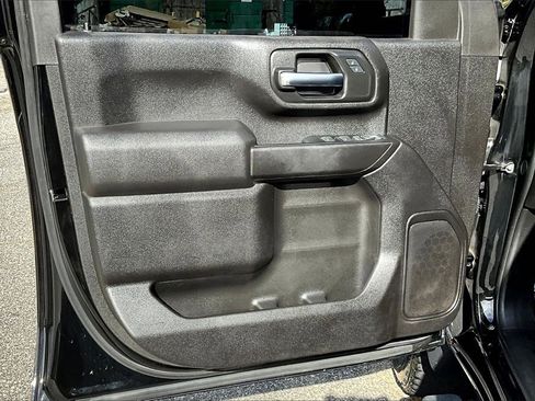 Certified 2024 Chevrolet Silverado 2500 Custom w/ Custom Value Package image 17