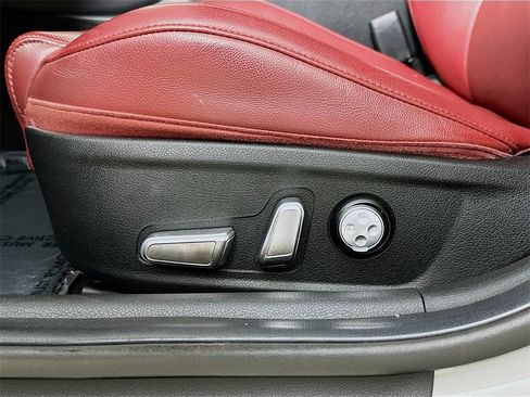 Used 2020 Kia Stinger GT1 image 23