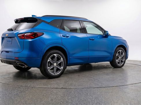 Used 2025 Chevrolet Blazer LT FWD image 9