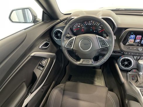 Used 2017 Chevrolet Camaro SS image 14