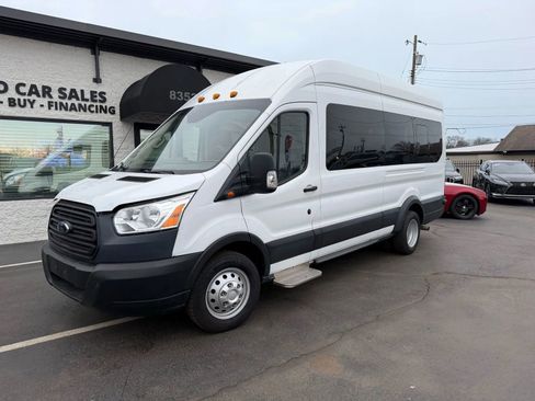Used 2019 Ford Transit 350 XL image 2