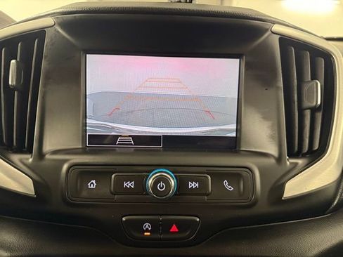 Used 2022 GMC Terrain SLE w/ Driver Convenience Package image 22