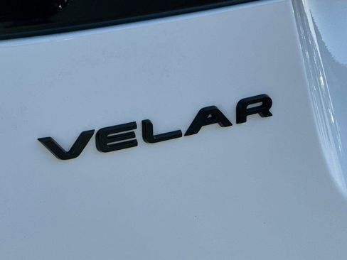 Used 2022 Land Rover Range Rover Velar R-Dynamic S AWD/4WD image 25