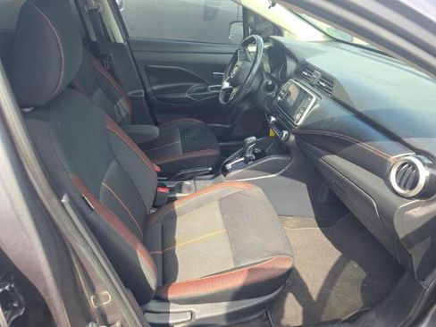 Used 2020 Nissan Versa SR FWD image 9