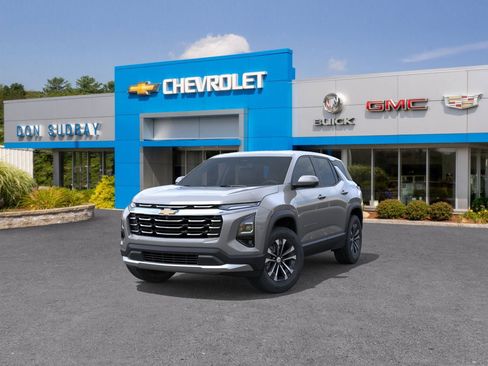 New 2026 Chevrolet Equinox LT w/ Safety and Technology Package AWD/4WD image 8
