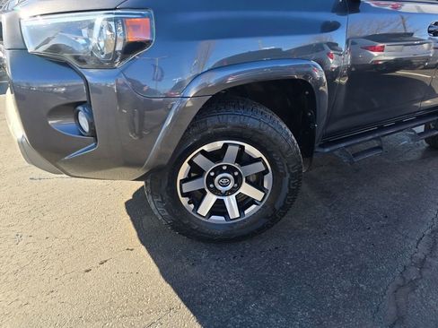 Certified 2020 Toyota 4Runner TRD Off-Road Premium w/ Moonroof Package image 2