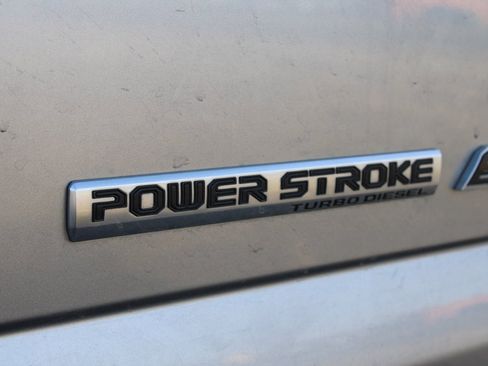 Used 2020 Ford F250 Lariat w/ Lariat Value Package image 27