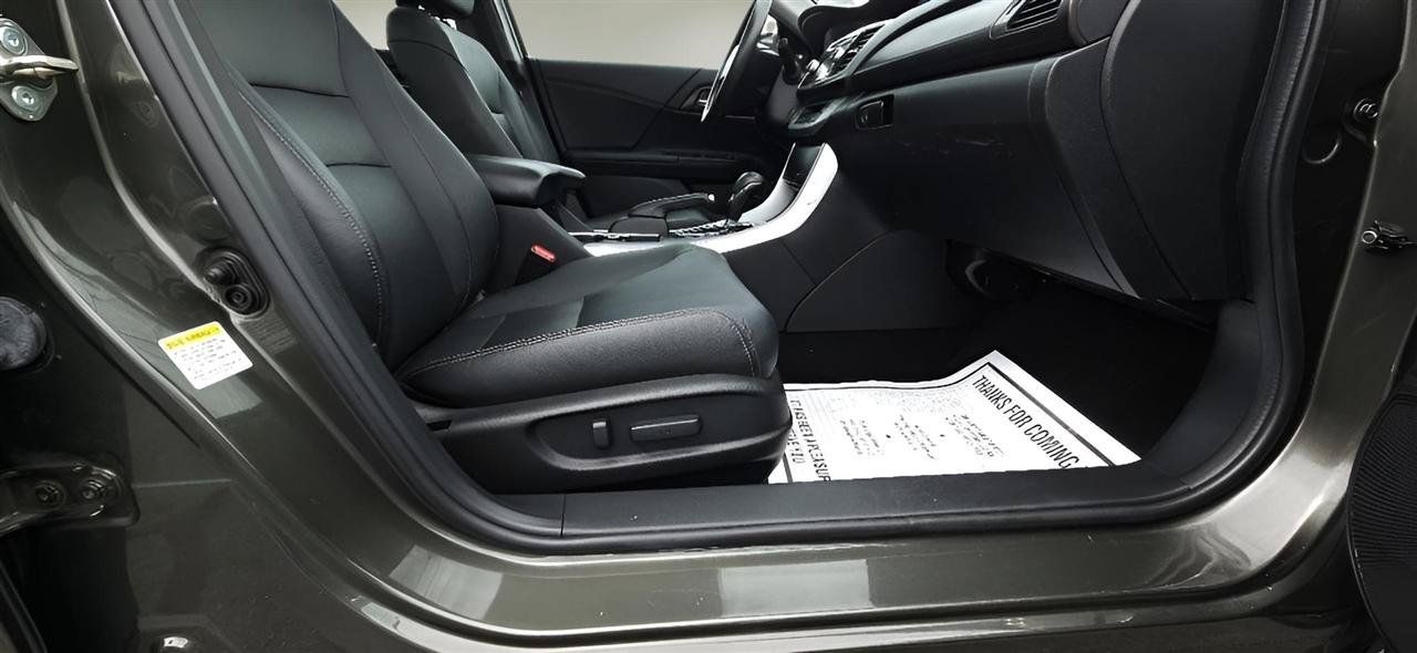 Used 2015 Honda Accord EX-L image 33