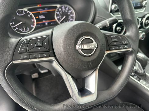 Used 2025 Nissan Sentra SV FWD image 11