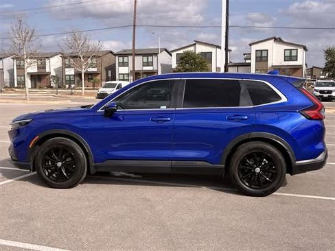 Used 2023 Honda CR-V EX image 3
