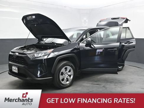Used 2022 Toyota RAV4 LE w/ Carpet Mat Package (TMS) AWD/4WD image 54