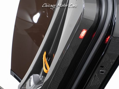 Used 2017 Lamborghini Aventador LP 750-4 Superveloce image 38