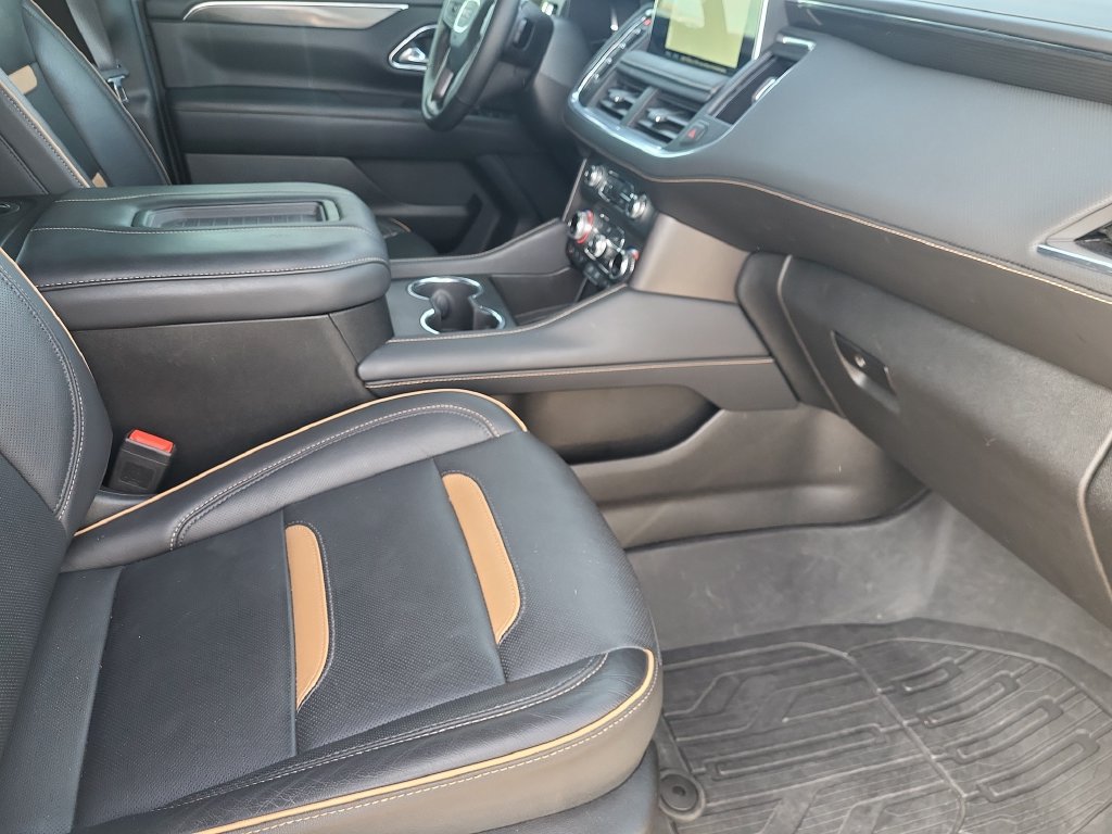 Used 2023 GMC Yukon AT4 AWD/4WD image 13