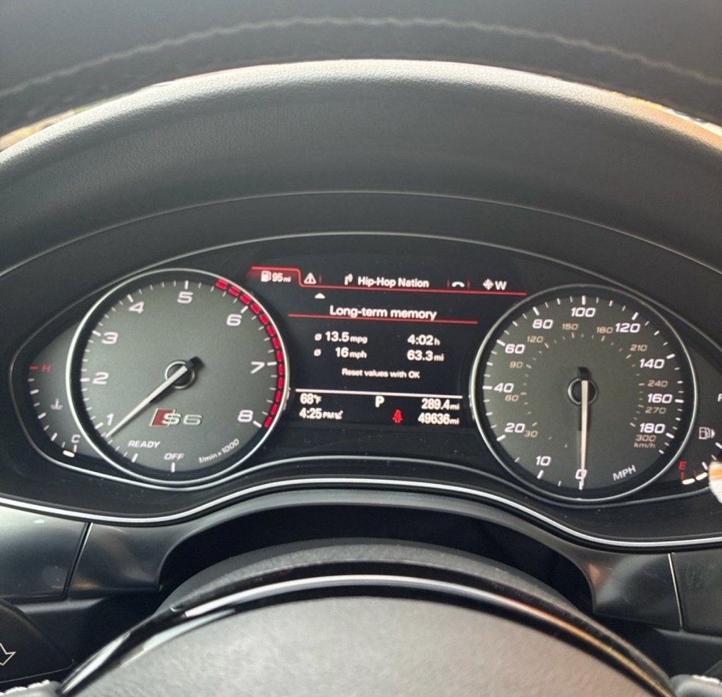 Used 2018 Audi S6 Premium Plus AWD/4WD image 9