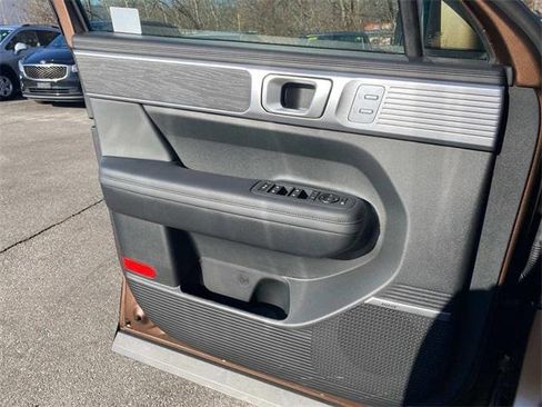 New 2025 Hyundai Santa Fe Limited image 8