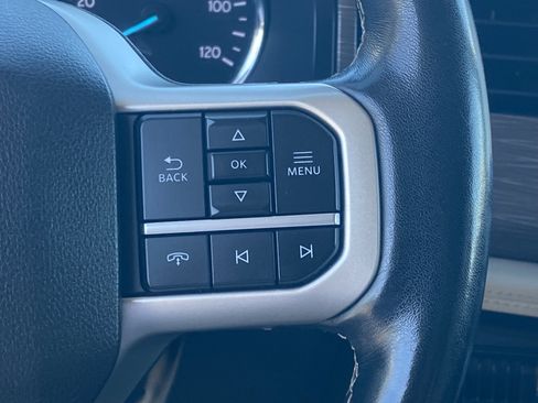 Used 2022 Ford Expedition Limited image 28