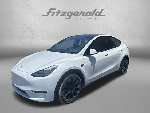 Used 2023 Tesla Model Y Long Range AWD/4WD image 3