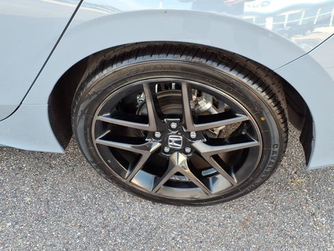 Certified 2023 Honda Civic Sport Touring image 13