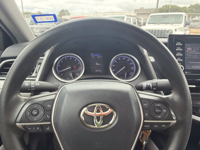 Used 2022 Toyota Camry LE FWD image 13