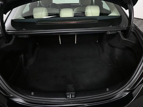 Used 2019 Mercedes-Benz C 300 Sedan image 29