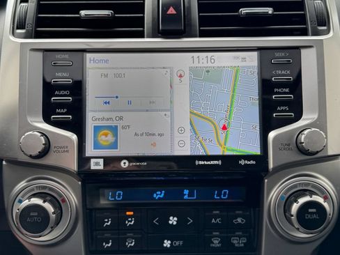 Used 2020 Toyota 4Runner Limited AWD/4WD image 18