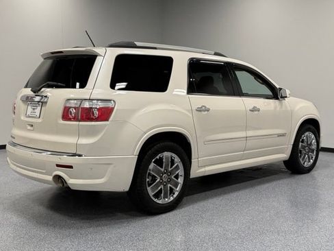 Used 2011 GMC Acadia Denali FWD image 10