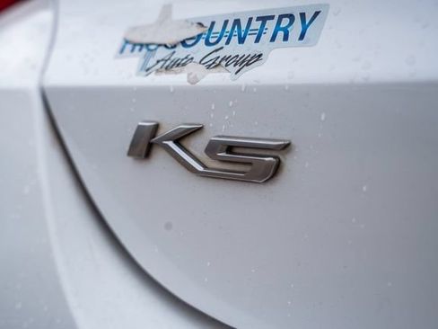 Used 2022 Kia K5 EX w/ EX Premium Package FWD image 9
