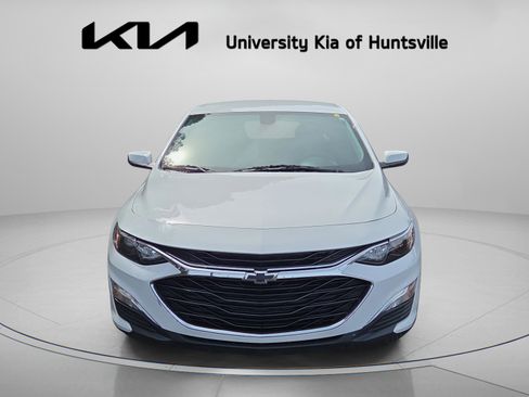 Used 2020 Chevrolet Malibu RS image 2