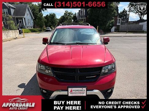 Used 2018 Dodge Journey Crossroad w/ Driver Convenience Group FWD image 8