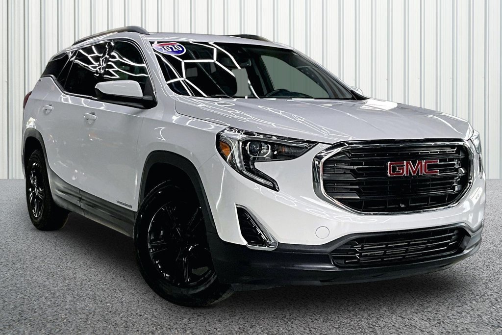 Used 2020 GMC Terrain SLE w/ Driver Convenience Package FWD image 1