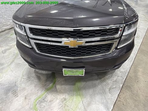Used 2015 Chevrolet Suburban LT AWD/4WD image 24