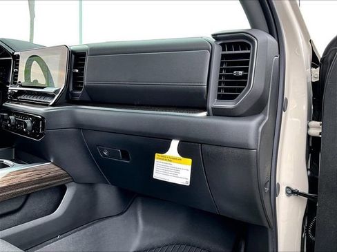 New 2026 Chevrolet Silverado 1500 RST w/ Convenience Package II AWD/4WD image 25