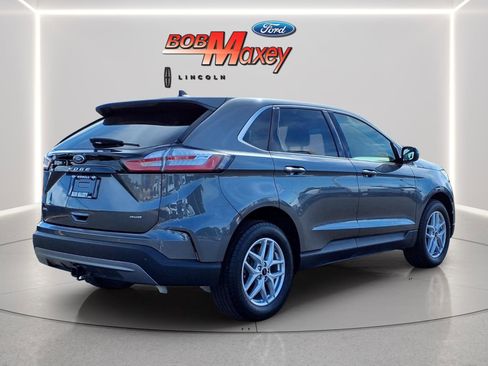 Used 2024 Ford Edge SEL w/ Convenience Package AWD/4WD image 4