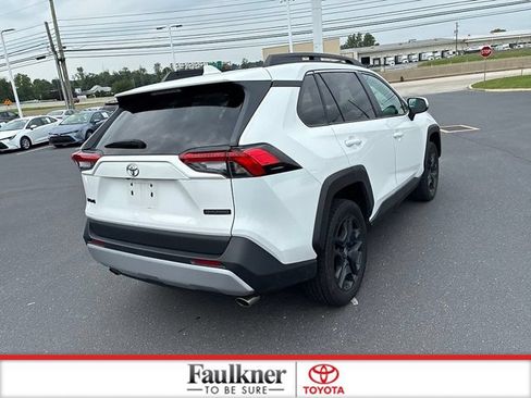 Used 2024 Toyota RAV4 Adventure AWD/4WD image 9