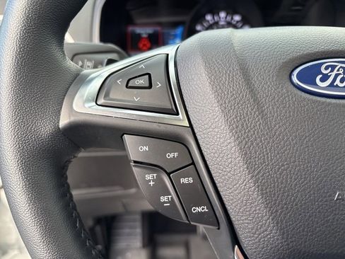 Used 2024 Ford Edge SEL w/ Convenience Package image 21